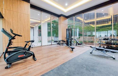 Ciputat Apartment | Homey and Nice Studio at Transpark Bintaro Apartment By Travelio