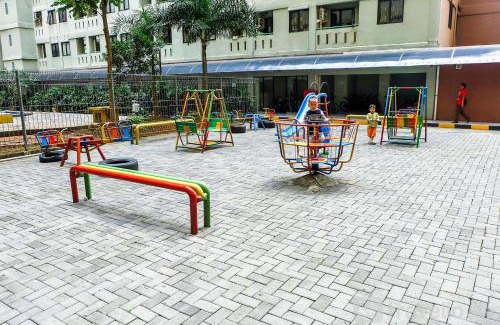 Kebagusan Apartment | Cozy Studio Room at Kebagusan City Apartment by Travelio