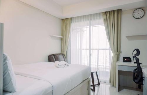 Pantai Indah Kapuk Apartment | Cozy Studio Retreat on 28th Floor at Gold Coast Apartment