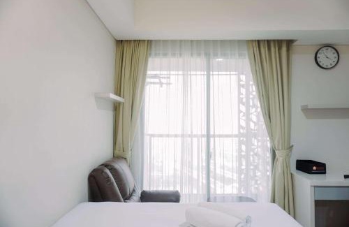 Pantai Indah Kapuk Apartment | Cozy Studio Retreat on 28th Floor at Gold Coast Apartment