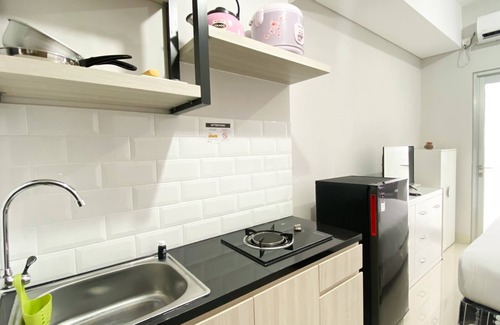 Bekasi Timur Apartment | Cozy Studio at Transpark Juanda Bekasi Timur Apartment