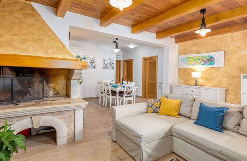 Cepic House | Homey cottage in naturally beautiful surroundings not far from the Slovenian border.