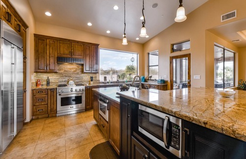 Oro Valley House | Inviting Desert Retreat with Private Pool, Spa & Tennis Court