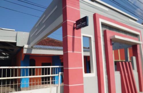 Mlonggo House | Homey Kost 99