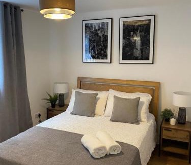 Stevenage House | Inviting 3 Bedroom House in Stevenage - Rated 9/10!
