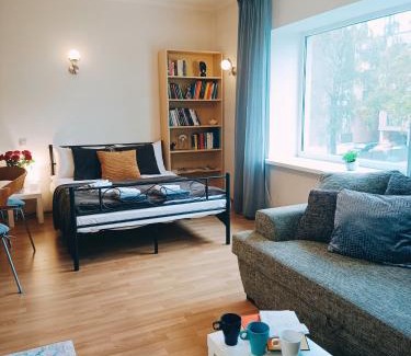Avoti Apartment | Cozy Nest in Riga's Midtown with Family-Friendly Amenities
