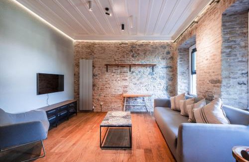 Taksim Apartment | Top-Rated Homie Suites - Family-Friendly Near Istıklal Avenue