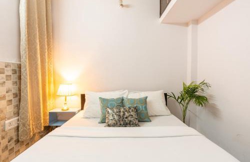 Vaishali Apartment | Convenient 1BHK Flat Near Vaishali Metro - Pet Friendly
