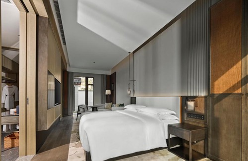 Wuxing Hotel | Relax at HOMM Huzhou Xisai Shan with Pool and Beach Access