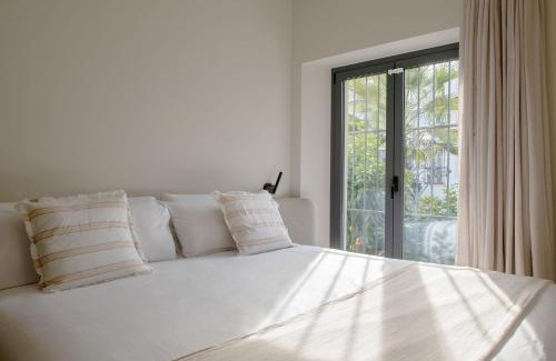 San Vicente Apartment | Inviting Hommyhome Duque de Veragua - 4-Star Family Retreat