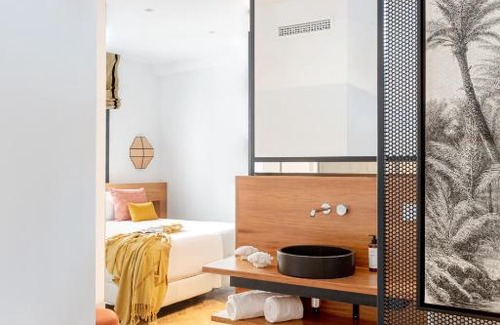 San Vicente Apartment | Discover Hommyhome San Lorenzo: 4-Star Family Retreat