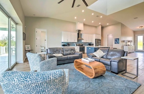 Homosassa House | Prime Location Homosassa Riverfront Home - 10/10 Guest Rated