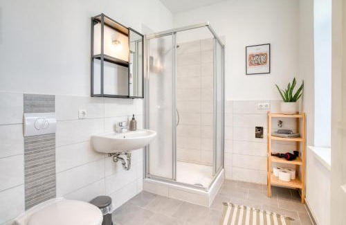 Gohlis-Mitte Apartment | Cozy Apartment Gohlis with Netflix and Free Wi-Fi