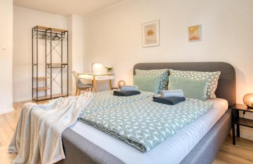Sud Apartment | HOMY Retro Apartment with Netflix and Free Wi-Fi