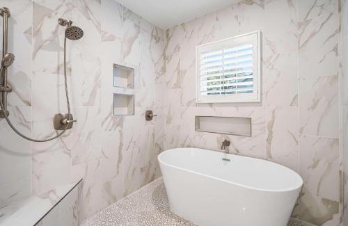 Watercolor House | Experience Honey's Beach House: 4-Star Pet-Friendly Retreat