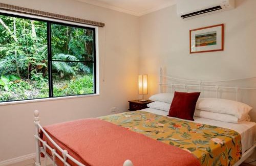 Speewah House | Inviting Honeybee House: Child-Friendly Stay, 9.3/10 Rating