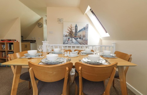 St. Ann's Chapel Cottage | Pet-Friendly Honeycombe Lodge: Ideal Country Retreat in Callington