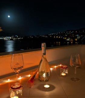St. Paul's Bay Apartment | Honeymoon Seaview