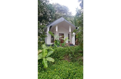 Civil Station Villa | Eco-Friendly Honeymoon Villa with Ocean View and Breakfast