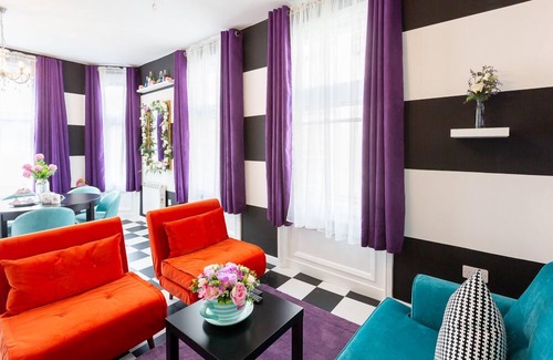 Newcastle-upon-Tyne Apartment | Experience Unforgettable Stays at Honeypot House