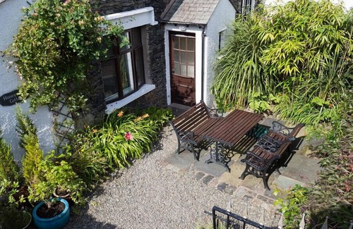Bowness-on-Windermere Cottage | Cozy Honeysuckle Cottage with Open Fire in Bowness