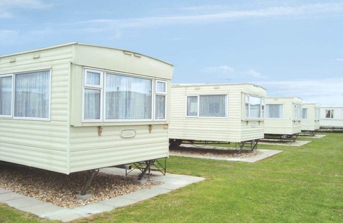 Chapel Saint Leonards House | Family-Friendly 3 Bedroom Stay in Chapel St Leonards