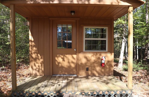 Wilder Apartment | Honeysuckle’s Haven Cabin