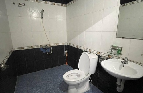 Cam Le House | Budget-Friendly Stay at Hong An Motel with Breakfast Included