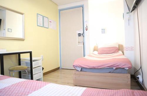 Mapo House | Stylish Hongdae Guesthouse with Family-Friendly Amenities