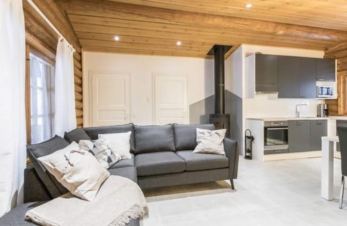 Sirkka House | Tranquil Retreat at Honkakeko by Interhome with Spa & Lake View