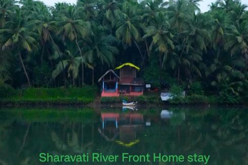 Honavar House | Riverfront Homestay with Pool & Pet-Friendly Amenities