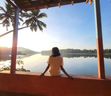 Honavar House | Riverfront Homestay with Pool & Pet-Friendly Amenities