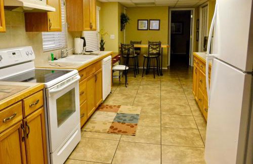 River Ridge Hotel | Hontoon Landing Resort & Marina: Family-Friendly Getaway