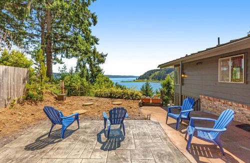 Eldon House | Discover Your Hood Canal Escape - Family-Friendly Retreat