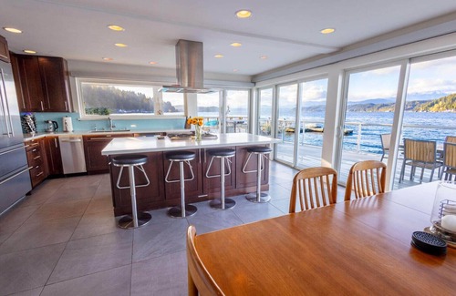 Union House | Top Vacation Rentals with Ocean View & Pet-Friendly Amenities