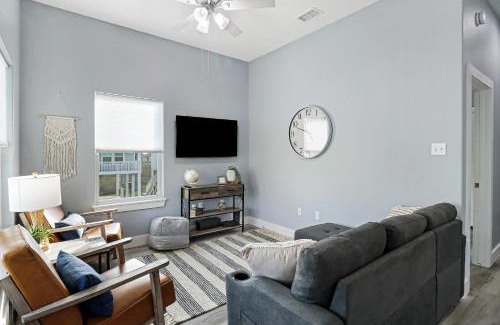 Rockport House | Exceptional Hook Line and Sleeper: Pet-Friendly Getaway