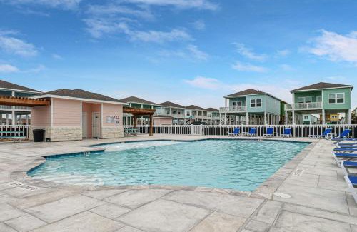 Rockport House | Exceptional Hook Line and Sleeper: Pet-Friendly Getaway