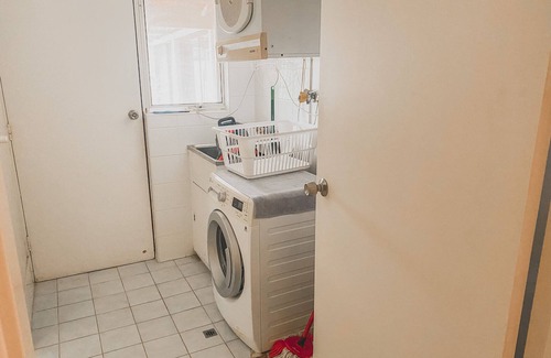 Lancelin House | Ocean View Escapes at Hook Wine and Sinker Hotel
