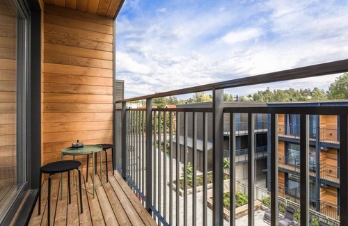 Karrdal Apartment | Comfortable HOOM Home & Hotel Sollentuna for Your Stay