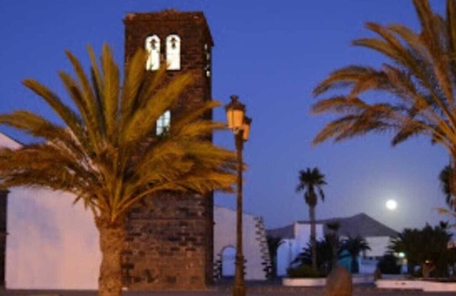 Puerto del Rosario Apartment | Top-Rated Stay at Hoony Mugler with Free WiFi & Parking