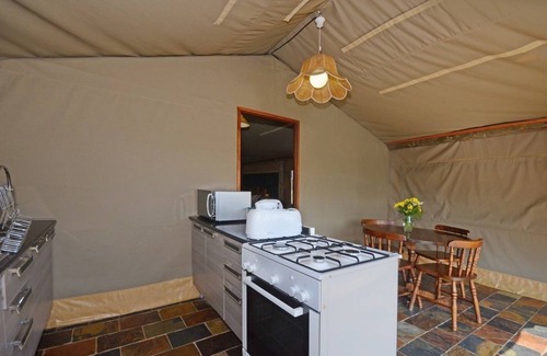 Greater Johannesburg Metropolitan Area House | Hoopoe Haven Guest House: Rated 10/10 with Pool & Spa