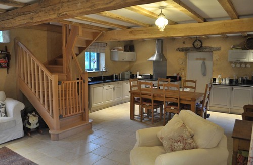 Saint-Pompont Cottage | Relaxing Hope Cottage with Heated Pool in Dordogne