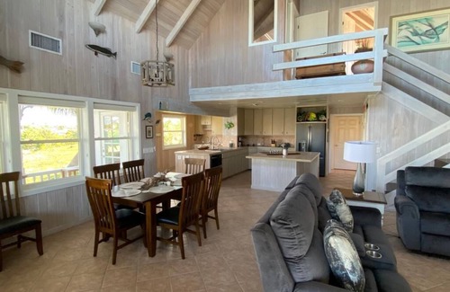 Hope Town House | Cozy Hope Town Harbor Home with Lighthouse Views & Pool