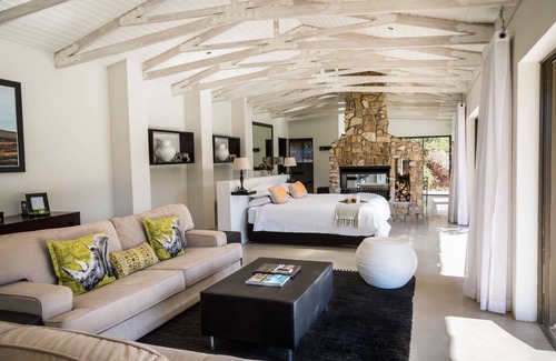 Colchester Cabin | Experience Hopewell Private Game Reserve: 5-Star Retreat