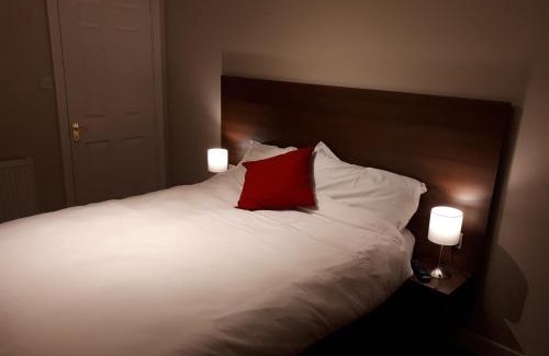 Baltinglass Bed & Breakfast | Delightful Stay at Horans Bar and Restaurant with Breakfast