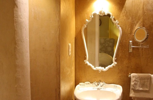 Sint-Maria-Horebeke Hotel | Relaxing Horenbecca: Family-Friendly Spa and Dining Experience