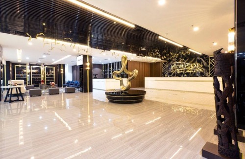 Timika Hotel | Discover Horison Diana Timika: Pool, Spa & Dining Options