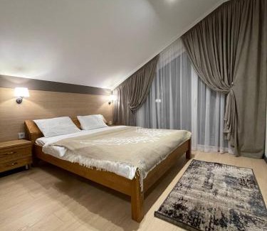 Yablunytsya Apartment | Top-Rated Horizon Apartments with Pool & Hot Tub Access