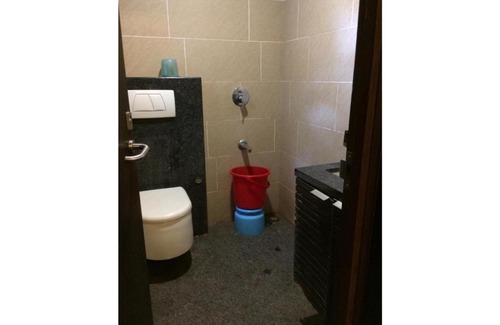 Ram Nagar Apartment | Convenient Horizon Heights Serviced Apartment with Pool