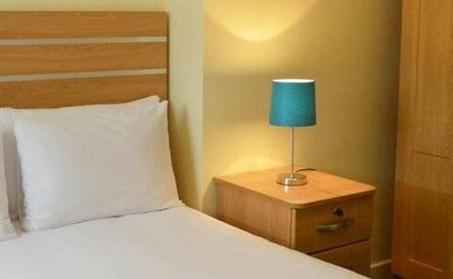 Westcliff-on-Sea Apartment | Convenient Horizon Hotel Apartments Near Beach & Airport
